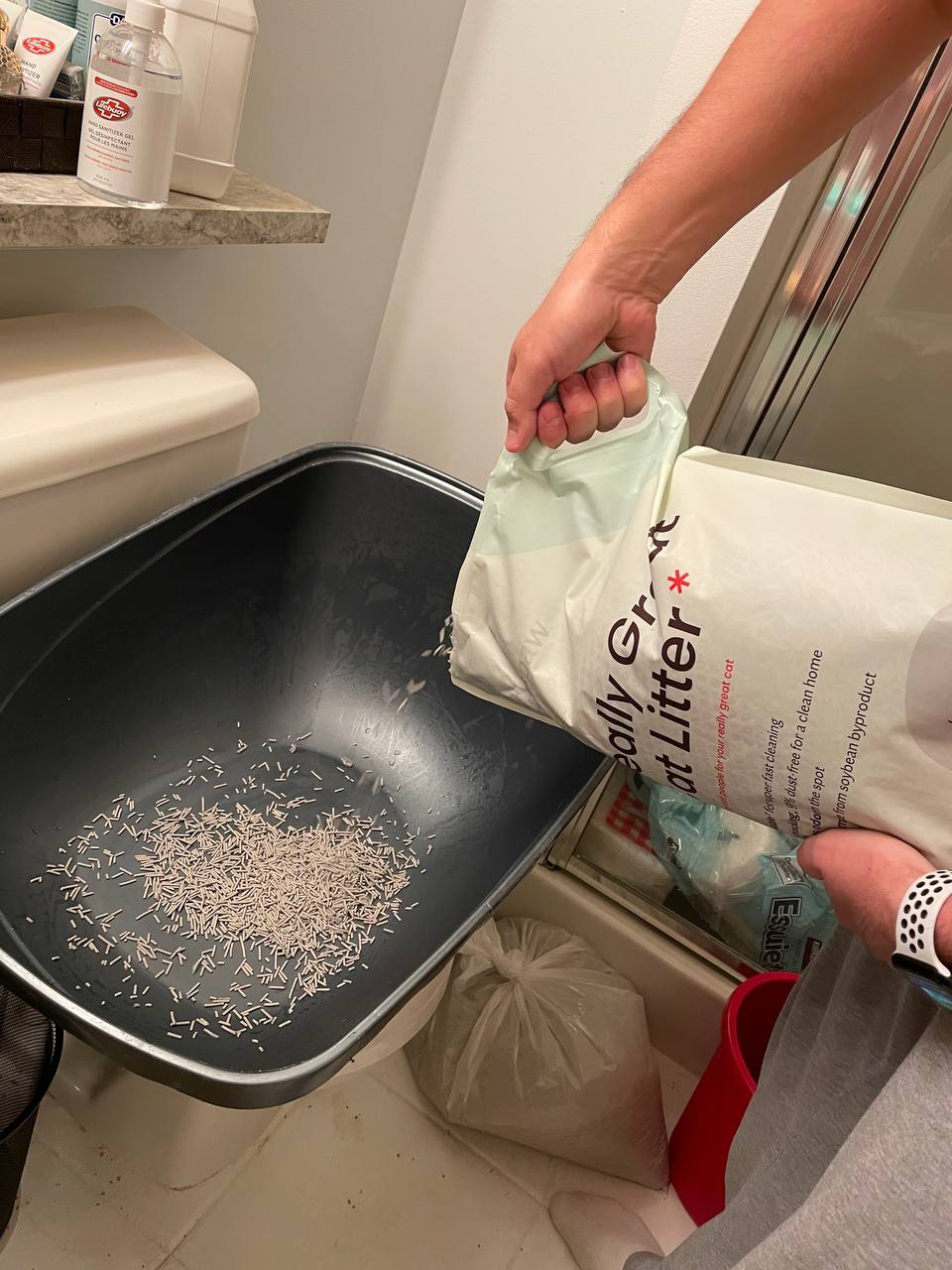 Adding Really Great Cat Litter from Tuft + Paw to my litter box