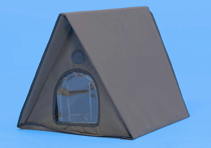 Outdoor Unheated Multi-Kitty A-Frame House