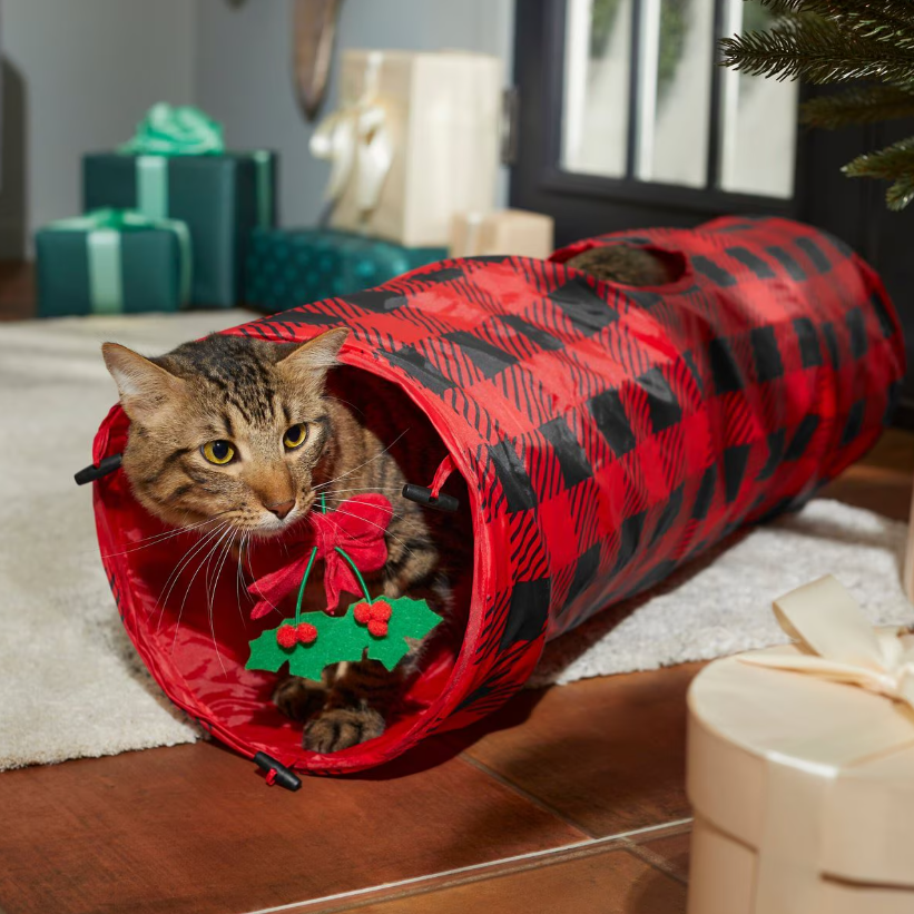 Frisco Holiday Buffalo Plaid Foldable Play Tunnel Cat Toy